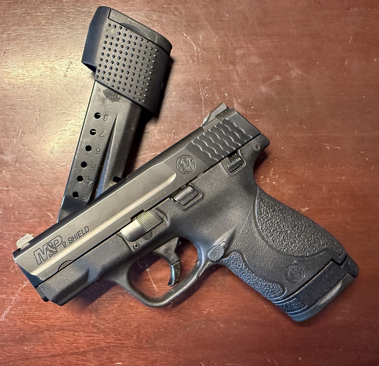 Smith & Wesson M&P9 Shield 9mm