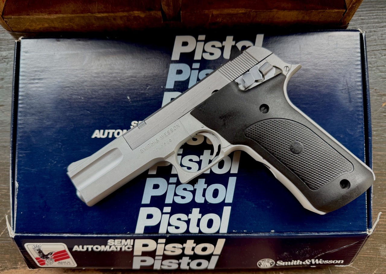 Smith & Wesson Model 622