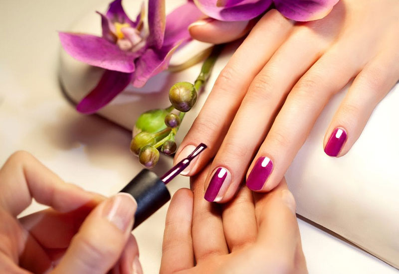 What to expect at your first manicure?