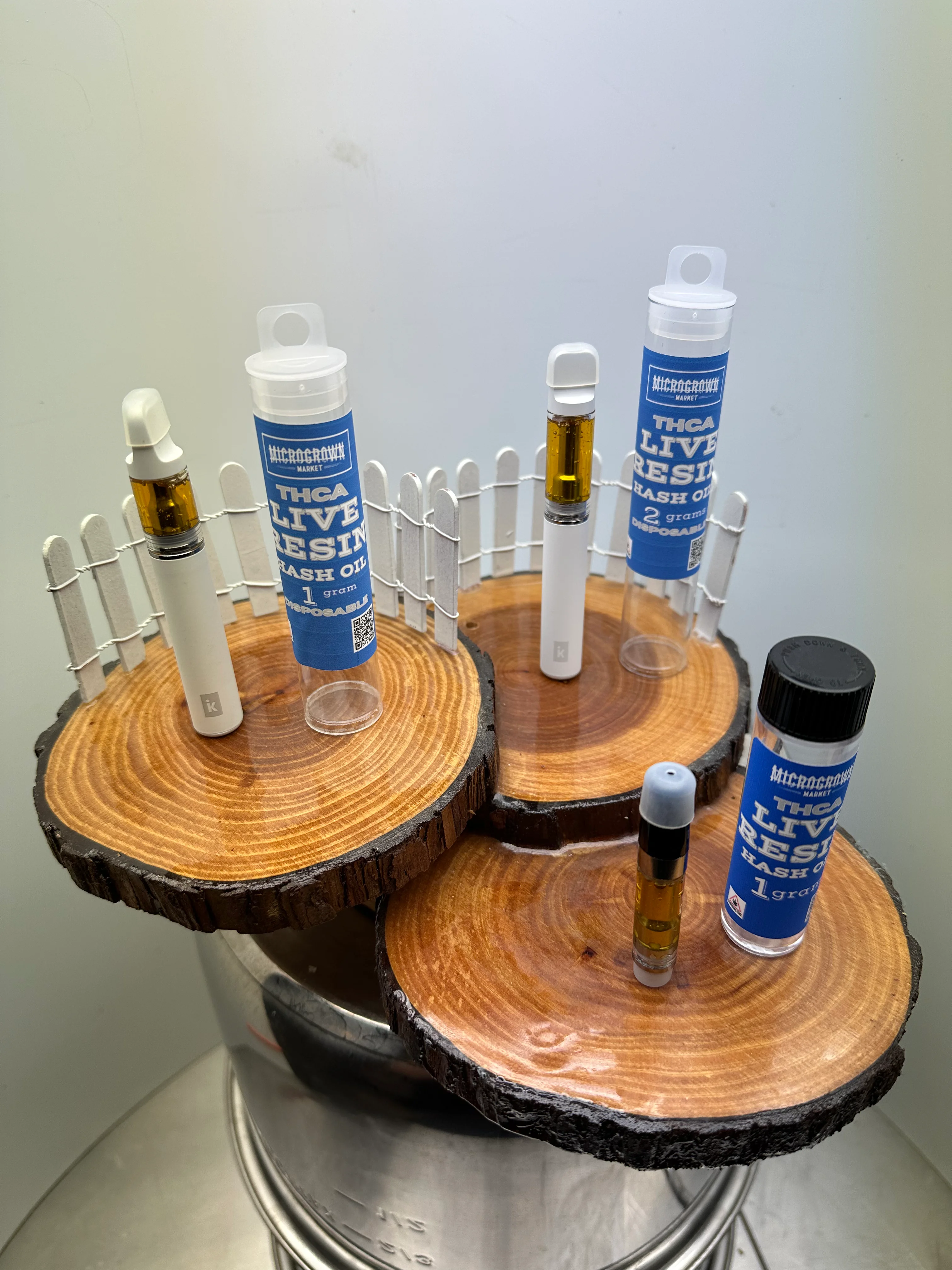 THCa Live Resin Vape Carts & Disposables