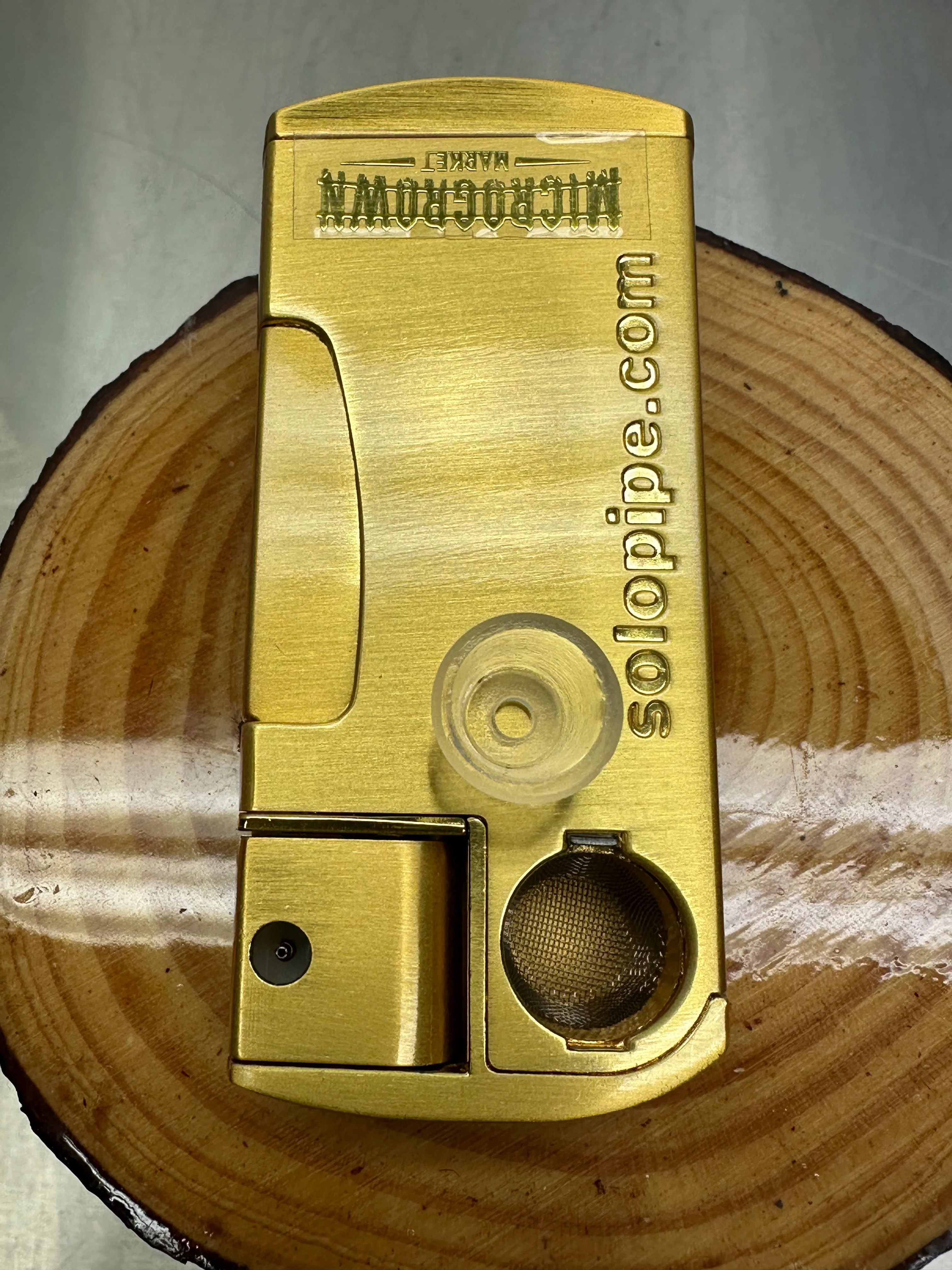 Solopipe w/ Integrated Lighter