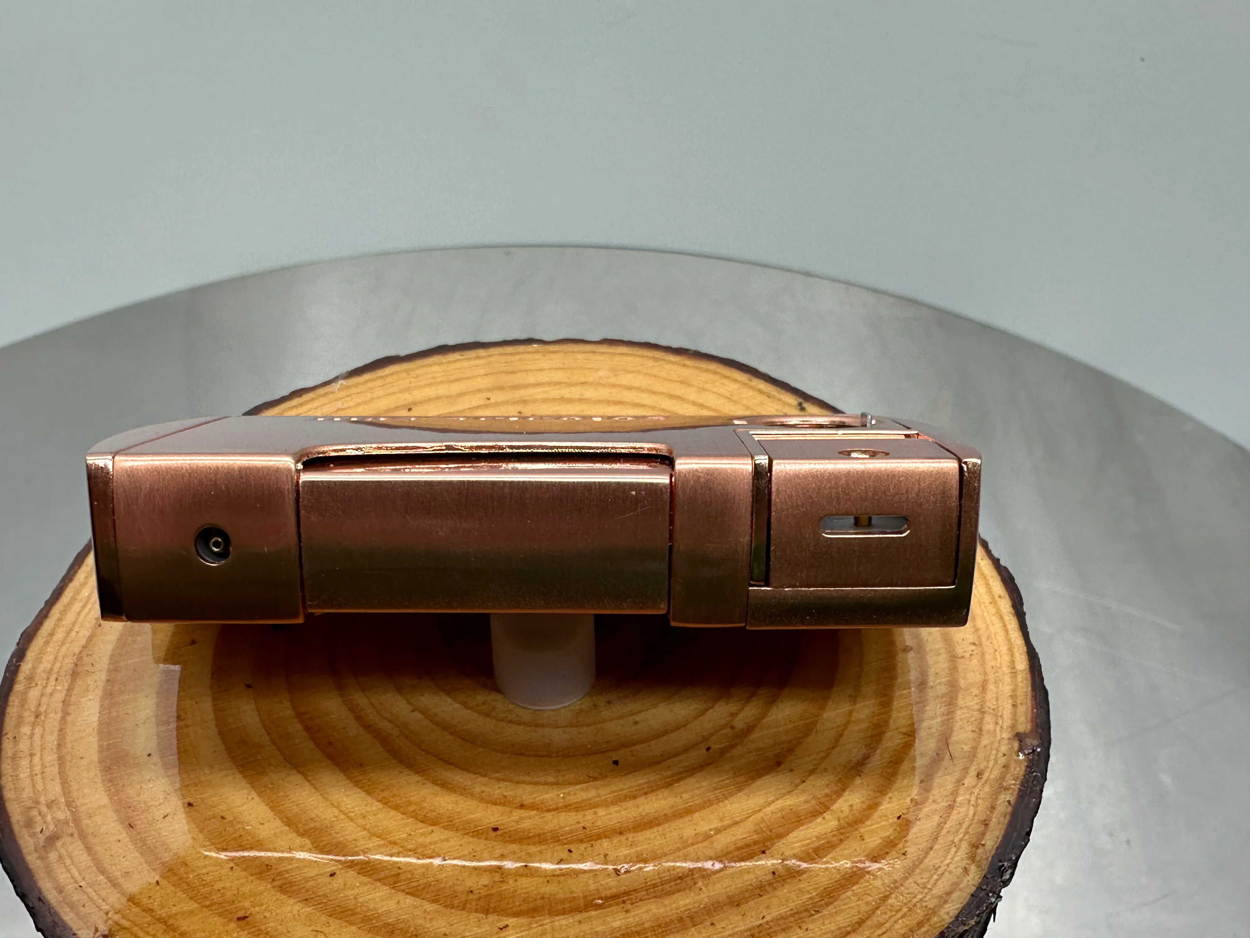 Solopipe w/ Integrated Lighter