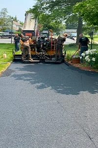 How Does Sealcoating Protect Driveways From Damage?