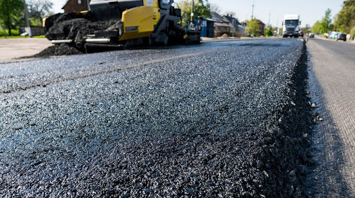 Tips and Methods for Maintaining Asphalt Surfaces
